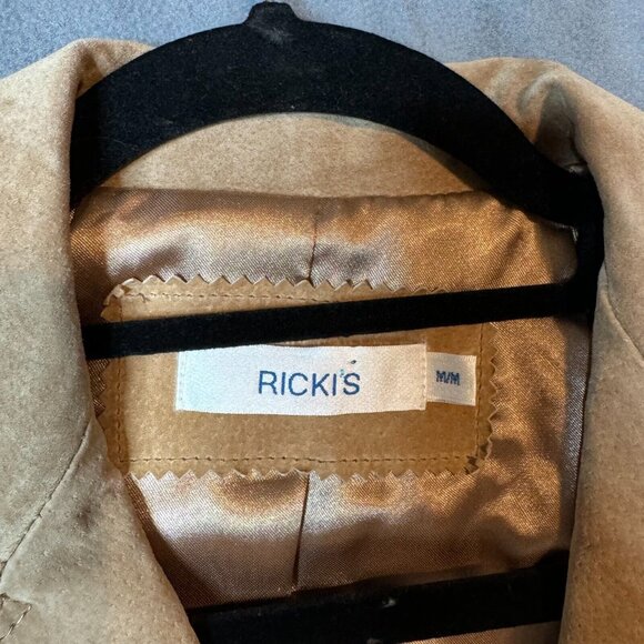 Ricki's Women's Suede Genuine Leather Lined Jacket Tan Buttons Pockets Sz M - Picture 4 of 10